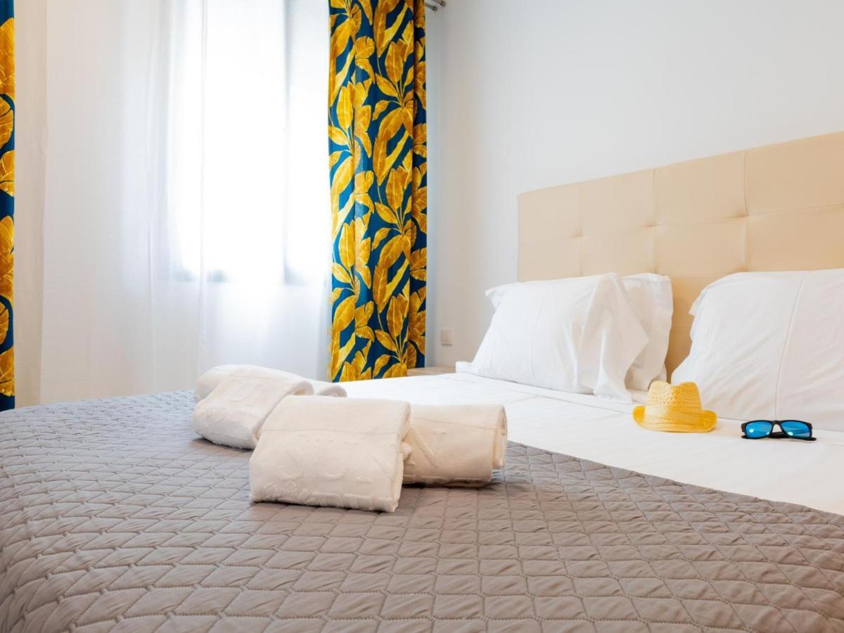 Las Rocas By The Ocean, Wifi And Sea View 阿布里斯 外观 照片
